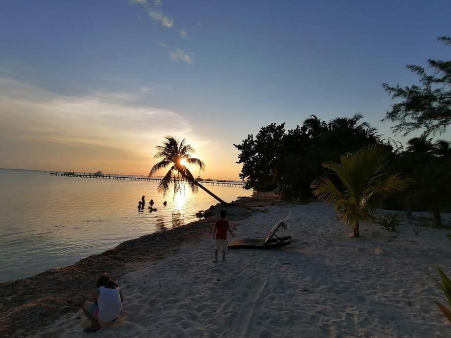 Marysol Private Beach Next To Nomads D5 Isla Mujeres Exteriör bild